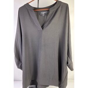 Premise Woman‎ Black V-Neck Dolman Sleeve Asymmetrical Hem Tunic Top